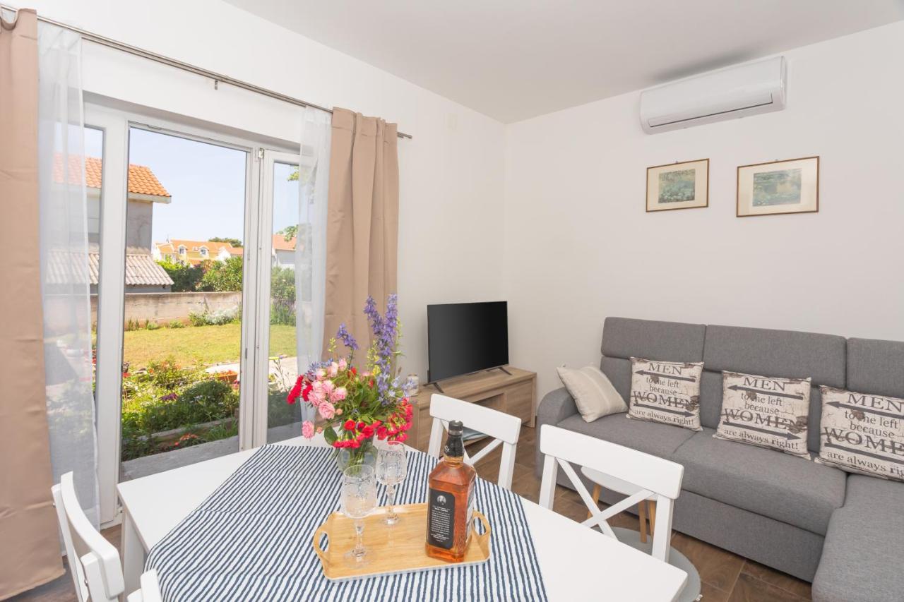 Mara Apartment Sibenik Bagian luar foto
