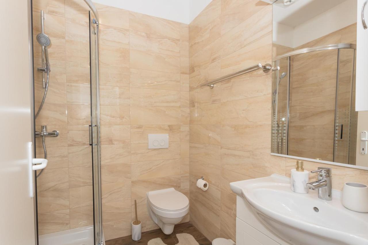 Mara Apartment Sibenik Bagian luar foto