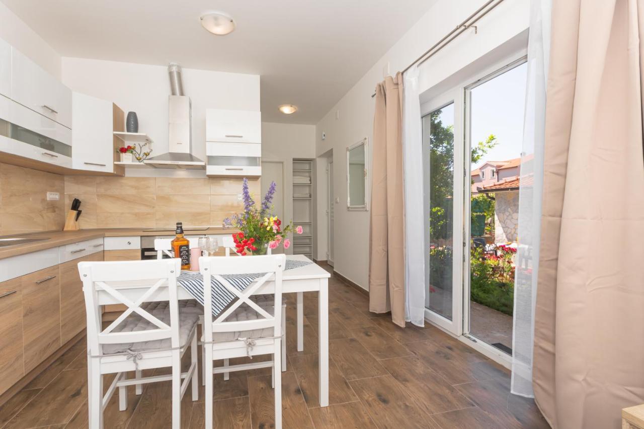Mara Apartment Sibenik Bagian luar foto